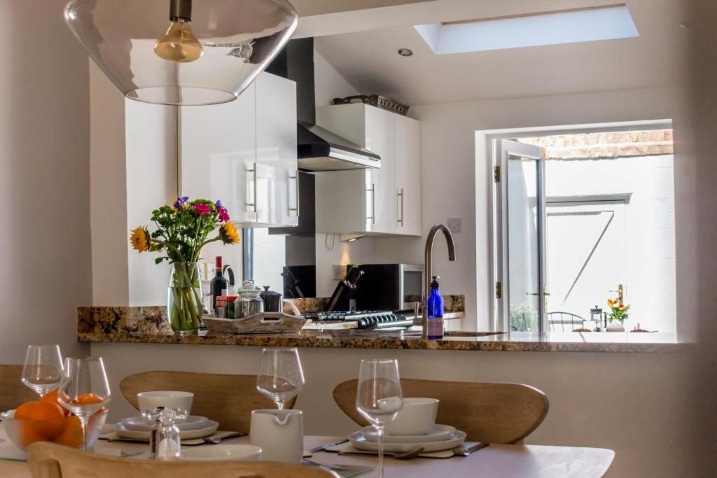 48 Fairfax Street Holiday home
